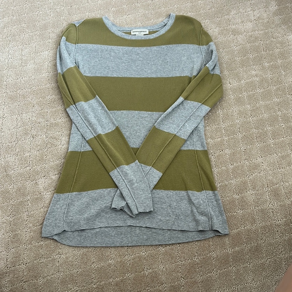 Banana Republic Sweater